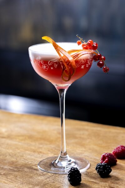 Chinaski Club Frankfurt am Main Wild at Heart Nachtclub Disco Alte Oper Skyline Banker Bar DJ Interior Location Party Inneneinrichtung House Music People Drinks Chinaski Club Frankfurt am Main Wild at Heart Nachtclub Disco Alte Oper Skyline Banker Bar DJ Interior Location Party Inneneinrichtung House Music People Drinks