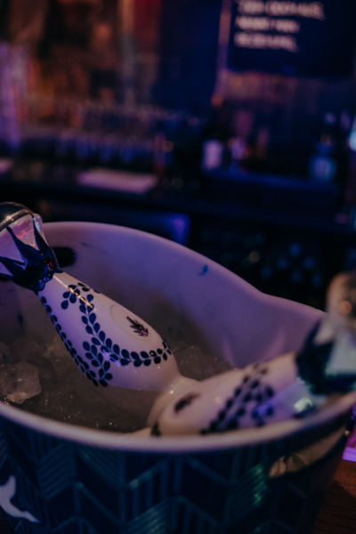 Chinaski Club Frankfurt am Main Wild at Heart Nachtclub Disco Alte Oper Skyline Banker Bar DJ Interior Location Party Inneneinrichtung House Music People Drinks Bottles Chinaski Club Frankfurt am Main Wild at Heart Nachtclub Disco Alte Oper Skyline Banker Bar DJ Interior Location Party Inneneinrichtung House Music People Drinks